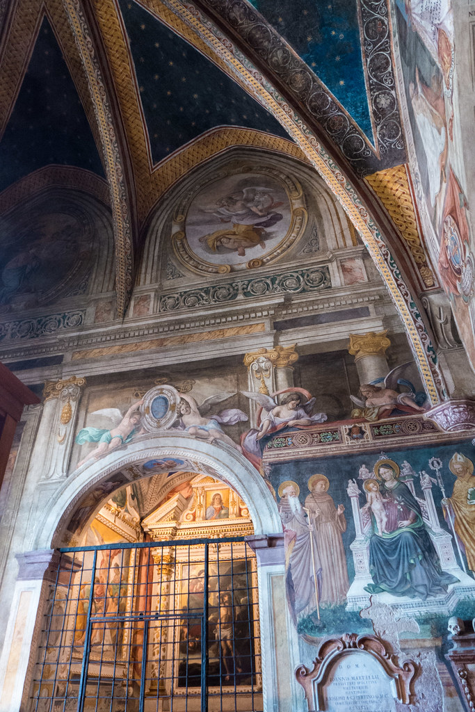 Ottaviano Nelli, Madonna in trono col Bambino tra Santi, Basilica Inferiore di Assisi, affresco, 1422 Ottaviano Nelli, Madonna in trono col Bambino tra Santi, Basilica Inferiore di Assisi, affresco, 1422